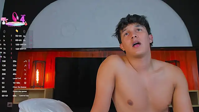 Leo_Savage_ live