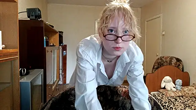 CuteLittleAngel live