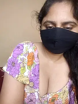 Sravvi499 live