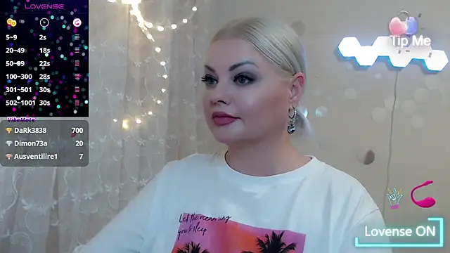 JewellKiss7 live
