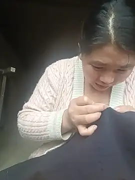 quynhkoolbae live