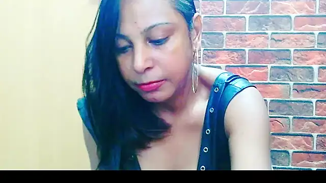 indian_spice_girl live