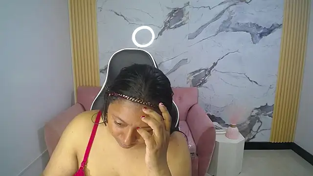 Alicia1_ch live