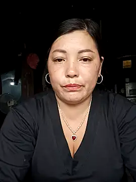 sary-hot2x live