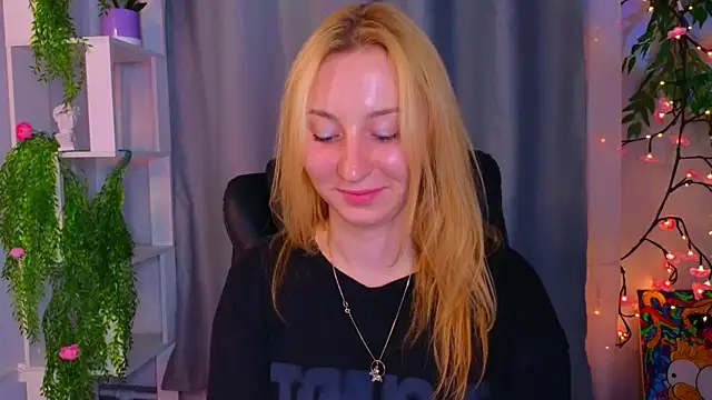 RosalieHandley live