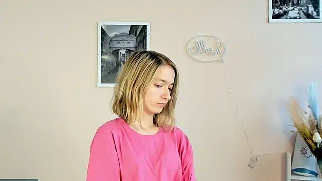 KashaAntonetti live