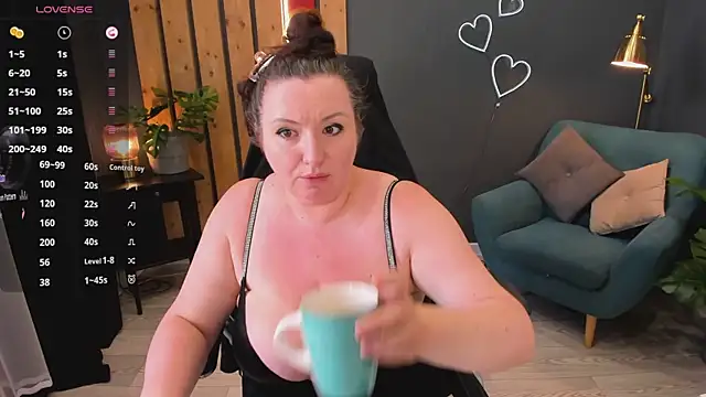Monica_Rayyy live