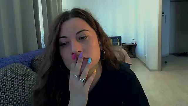 Helen_Adams_ live