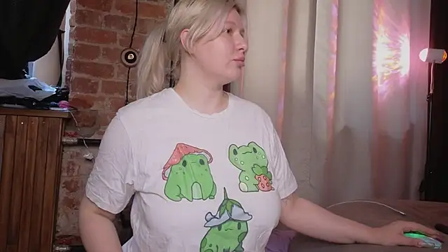 helen_frogg live
