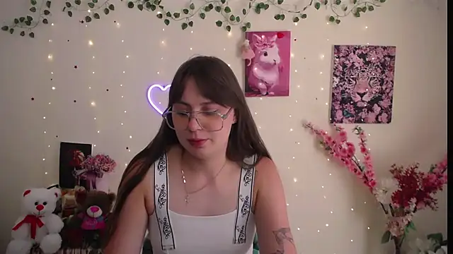 Amanda_Bright_ live
