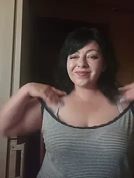 DancingMOMMY live