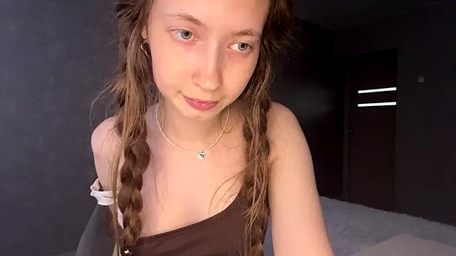 Emily_Mur_ live