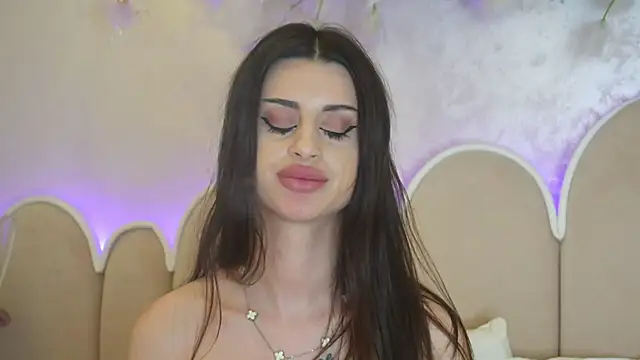 Alice_Voss live