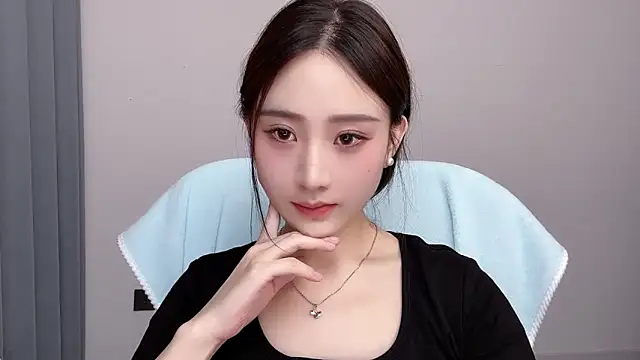 _222Mia live