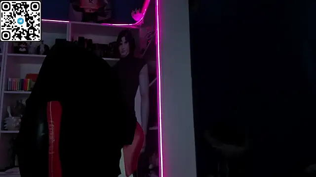 Holy_Mistress_S live