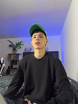 SebastianReed_ live