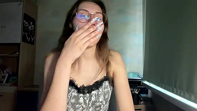 Miaaa_Moon live