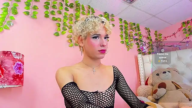 valentinee_xo live