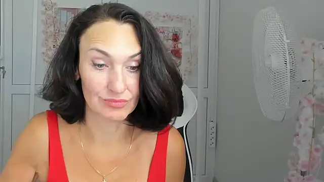 OliviaKateee live