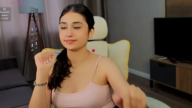 honeylanaa live