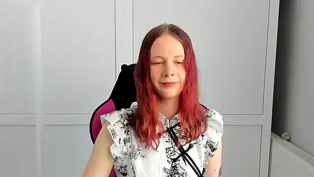 Skylar_spring live