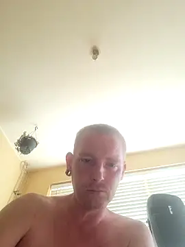 piercingpik live