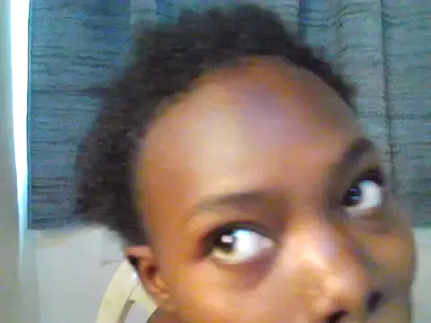 Sweet_quincy live