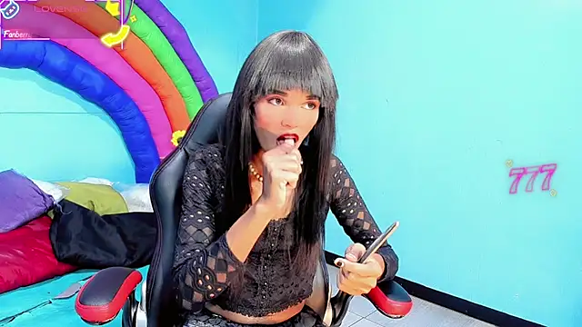 _emma_miller live