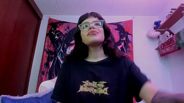 Lucyfx666 live