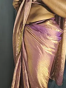 DIRTYSECRET_QUEEN_07 live