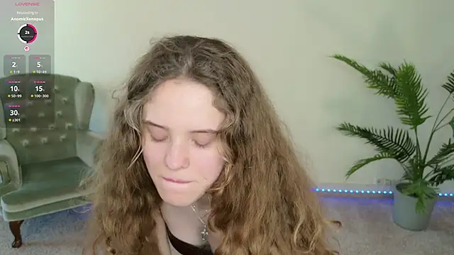 Mila_Stain live