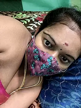 Ramya-hot-gueen live