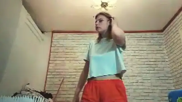 SonyaElliston live
