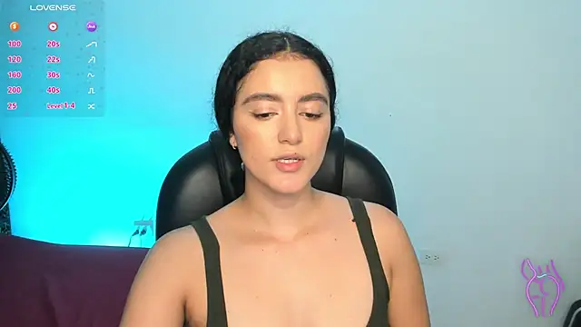 Kathiaa-lee live