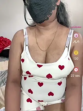 ArathyNambyarMallu live