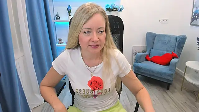 CharlotteKerti live