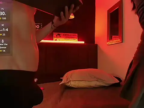 HiiddenDesire live
