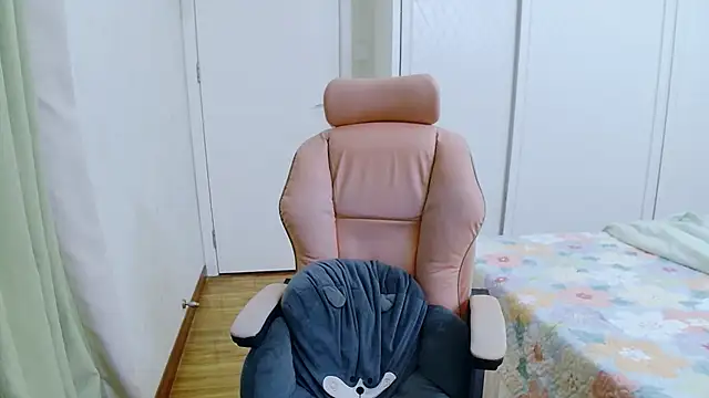 Winnie-01 live