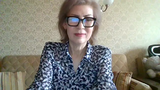 Elegant00Lady live