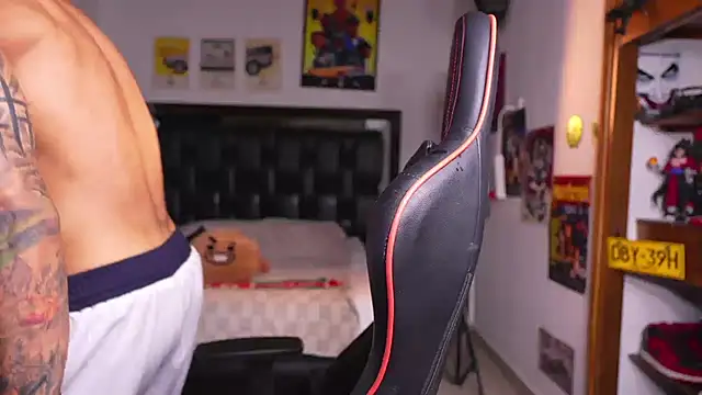 logan_hugh8 live