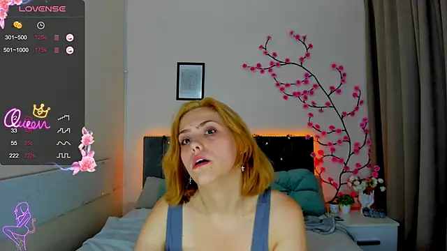 DellaRows live