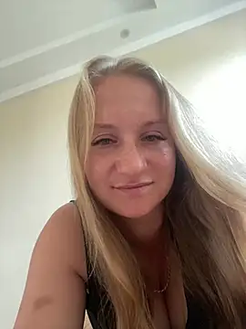Emilia_ki live