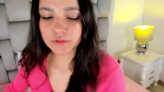 sofia__thompson live