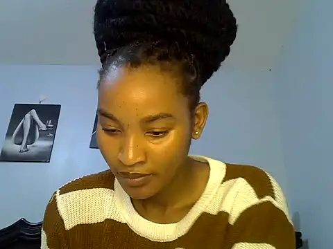 cute-alexis live