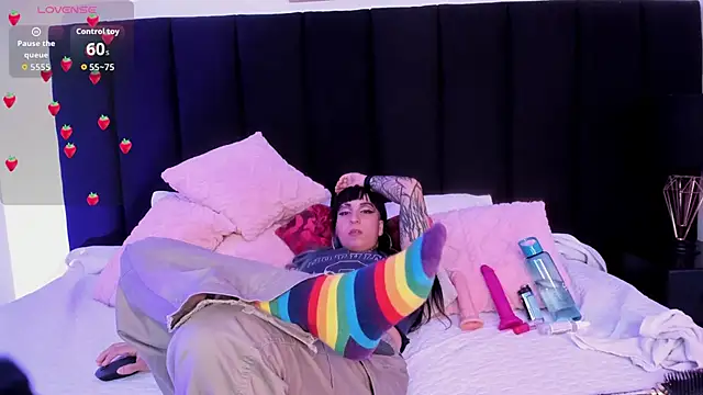 izzy_moon7 live