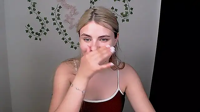 _shy_sabrina__ live