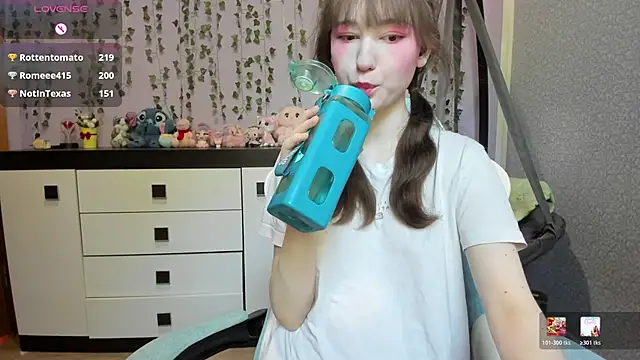 Yoonhee_ki live