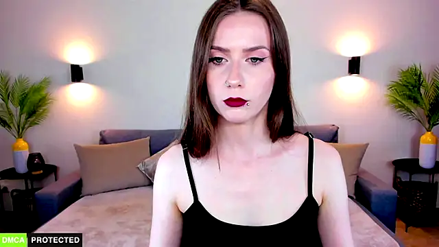 TheWoman__ live