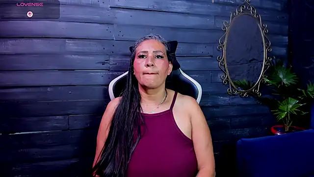 Victoria_kyler live