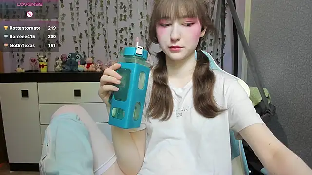 Yoonhee_ki live